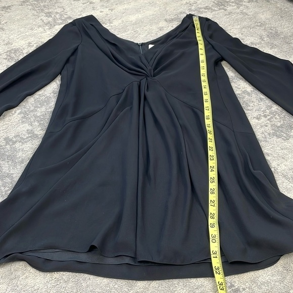 NWT Cinq a Sept Cecil Dress Black Long Sleeve Surplice Twist Front Flowy Sz 2 - Picture 12 of 16
